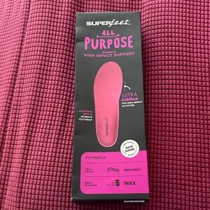 Women's All Purpose Insoles - Pink - brand new in box (fits 8.5-10)